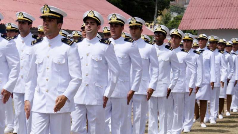 Marinha lança concurso público com 900 vagas